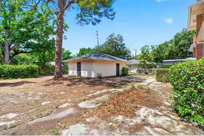 7602 Dartmouth Avenue N, Saint Petersburg, FL 33710 - Photo 42