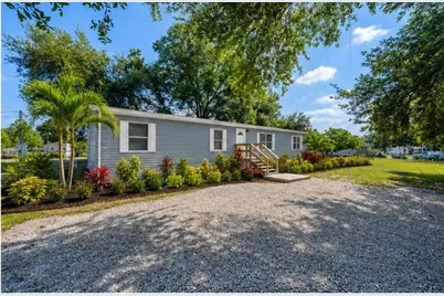 39723 Pretty Pond Road, Zephyrhills, FL 33540 - Photo 4