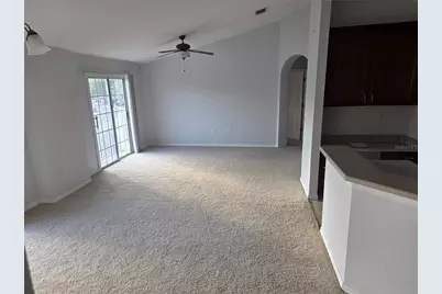27625 Pleasure Ride Loop, Wesley Chapel, FL 33544 - Photo 10