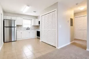 9908 N Myrtle St, Tampa, FL 33617 - Photo 2