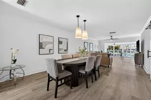 555 Boca Ciega Point Blvd S, Saint Petersburg, FL 33708 - Photo 16
