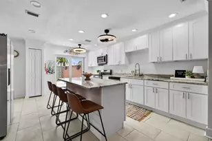 555 Boca Ciega Point Blvd S, Saint Petersburg, FL 33708 - Photo 12