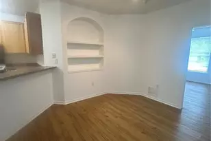2407 Courtney Meadows Ct, Tampa, FL 33619 - Photo 14
