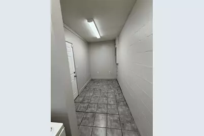 28510 Seashell Court, Wesley Chapel, FL 33545 - Photo 22