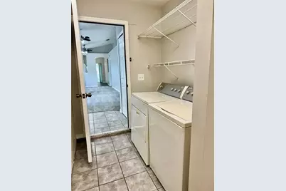 28510 Seashell Court, Wesley Chapel, FL 33545 - Photo 20