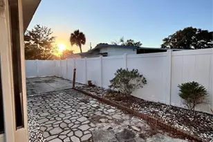 10611 N Altman St, Tampa, FL 33612 - Photo 28