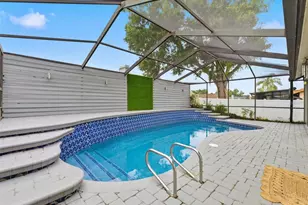 530 Rapid Falls Dr, Brandon, FL 33511 - Photo 16