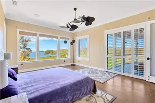 511 Seaview Dr, Tarpon Springs, FL 34689 - Photo 22
