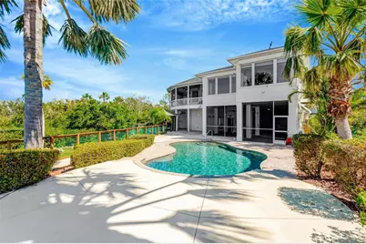 511 Seaview Drive, Tarpon Springs, FL 34689 - Photo 4