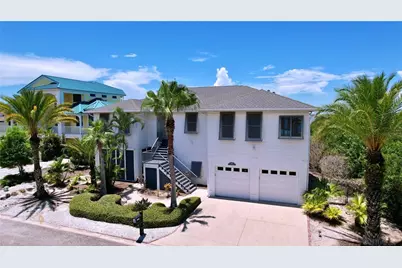 511 Seaview Drive, Tarpon Springs, FL 34689 - Photo 2