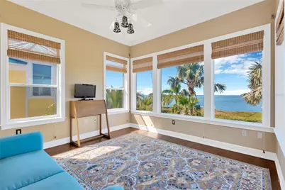 511 Seaview Drive, Tarpon Springs, FL 34689 - Photo 24