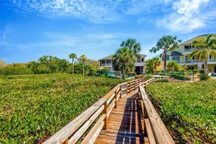 511 Seaview Dr, Tarpon Springs, FL 34689 - Photo 42