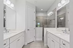 18131 Franklin Park Ct, Venice, FL 34293 - Photo 36