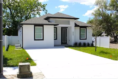 9304 N 18th Street, Tampa, FL 33612 - Photo 2