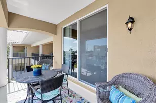 300 Capri Blvd, Treasure Island, FL 33706 - Photo 30