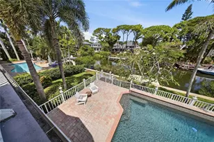 833 Marco Dr NE, Saint Petersburg, FL 33702 - Photo 30