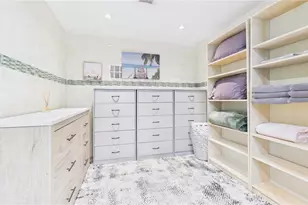 8721 N Orangeview Ave, Tampa, FL 33617 - Photo 34