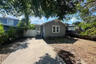 3134 17th St N, Saint Petersburg, FL 33713 - Photo 2