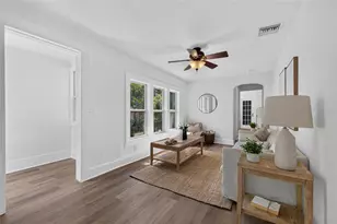 3134 17th St N, Saint Petersburg, FL 33713 - Photo 4