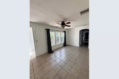 3134 17th Street N, Saint Petersburg, FL 33713 - Photo 6