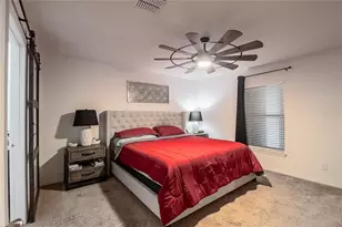 6298 Manitoba Dr, Lakeland, FL 33805 - Photo 16