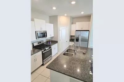 10316 Shady Preserve Drive, Riverview, FL 33578 - Photo 8