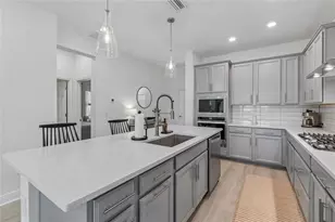5722 Silver Sun Dr, Apollo Beach, FL 33572 - Photo 14