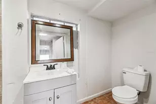 855 E Brandon Blvd, Brandon, FL 33511 - Photo 16