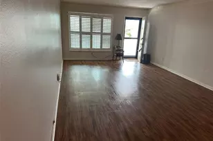 6400 46th Ave N, Kenneth City, FL 33709 - Photo 2