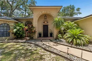 3602 Arlington Oaks Ct, Tampa, FL 33618 - Photo 8