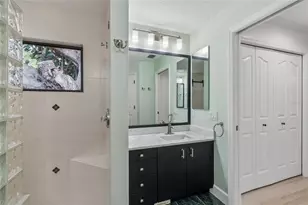 3602 Arlington Oaks Ct, Tampa, FL 33618 - Photo 44