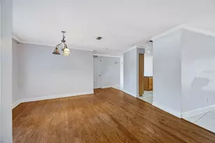 15804 Ironware Pl, Tampa, FL 33624 - Photo 10