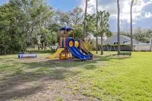 1472 Bay View St, Tarpon Springs, FL 34689 - Photo 44