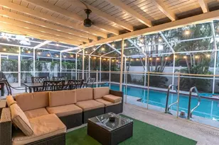 8272 127th St, Seminole, FL 33776 - Photo 28