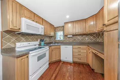 414 Tampa Road, Palm Harbor, FL 34683 - Photo 6