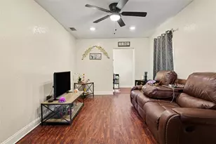 614 W 6th St, Lakeland, FL 33805 - Photo 4