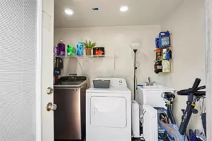 614 W 6th St, Lakeland, FL 33805 - Photo 12