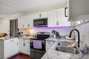 614 W 6th St, Lakeland, FL 33805 - Photo 12
