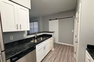 1810 E Palm Ave, Tampa, FL 33605 - Photo 12