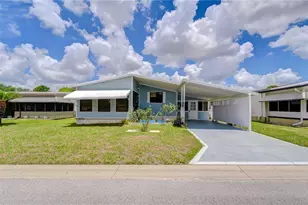 35123 Colony Hills Dr, Zephyrhills, FL 33541 - Photo 2
