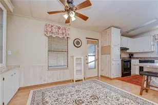 35123 Colony Hills Dr, Zephyrhills, FL 33541 - Photo 12