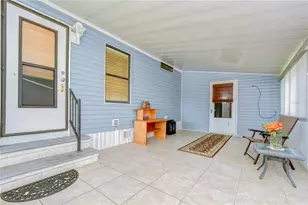 35123 Colony Hills Dr, Zephyrhills, FL 33541 - Photo 8