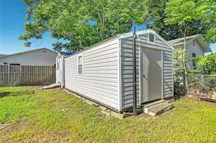 709 E Morgan St, Brandon, FL 33510 - Photo 44