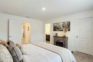 1679 Wynford Cir, Tavares, FL 32778 - Photo 12