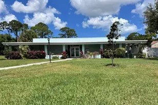 3506 Auburn Ct, Sarasota, FL 34231 - Photo 32