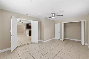 4612 Snook Dr, Tampa, FL 33617 - Photo 12