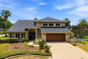 2715 Mock Orange Ct, Valrico, FL 33594 - Photo 1