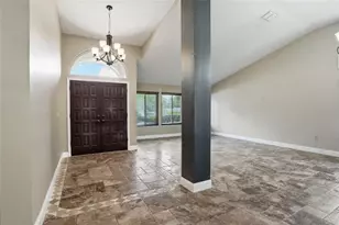 2715 Mock Orange Ct, Valrico, FL 33594 - Photo 8