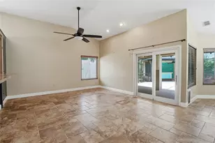 2715 Mock Orange Ct, Valrico, FL 33594 - Photo 16