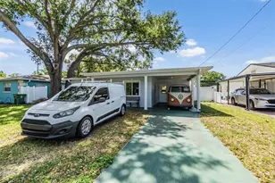 2808 W Lake Ave, Tampa, FL 33607 - Photo 2